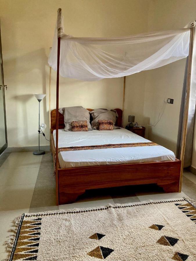 شقة Porto-Novo Logement Lumineux Et Calme المظهر الخارجي الصورة